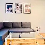 Skyline Central City Centre Apartment Birmingham